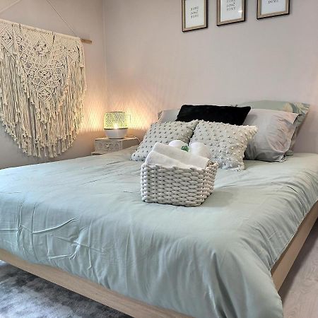 Appartement Le Tisseur De Reves - Parking Gratuit - Clim - Netflix à Albi Extérieur photo